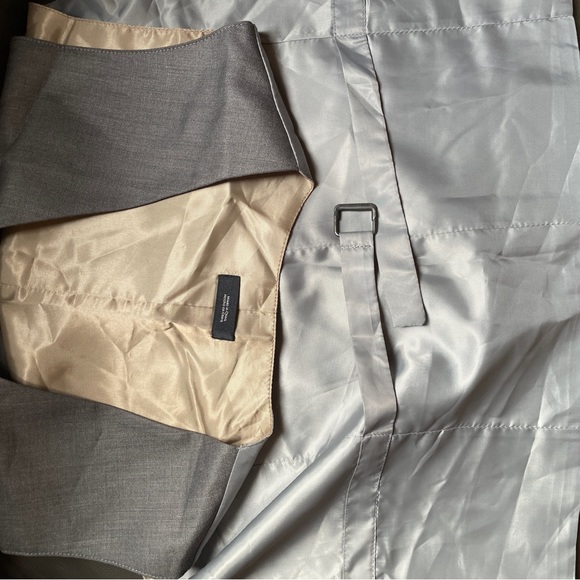 Grey Button Up Vest - Picture 2 of 6